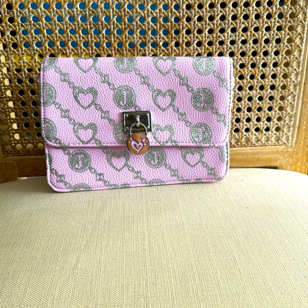 Justice purse